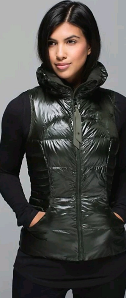 NWOT Lululemon Fluffin Awesome Vest